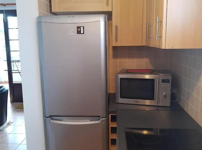 Casa Ti - Botanica Apartment